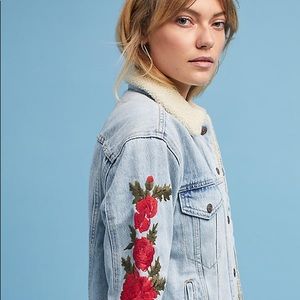 Levi’s Embroidered Denim Jacket Sherpa Lining